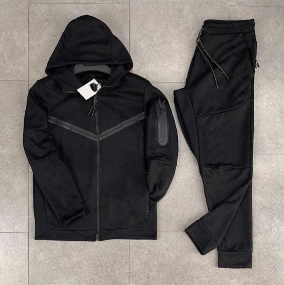 THE CARACAS TECH SUIT